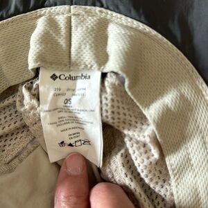 Columbia brand, boonie hat